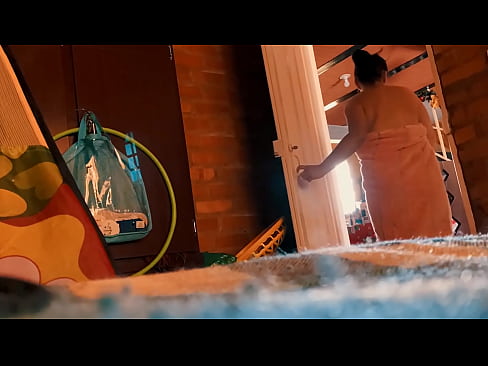 ❤️ Avunculus meus me sequitur in imbrem, futuit me dum imbrem accipio. Homemade porn  apud nos