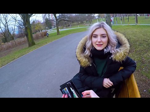 ❤️ Calidum cum pecunia alieni absorbet - blowjob in parco ab Eva Elfie Homemade porn apud nos